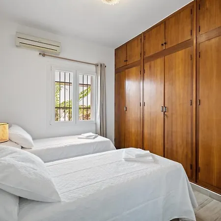 Irene - Biznaga Homes Apartment Malaga